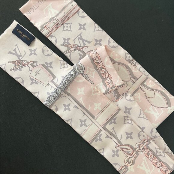 Louis Vuitton Monogram Confidential Bandeau Scarf Pink M70637 - Picture 2 of 8